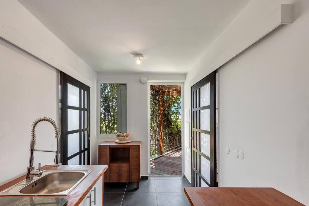 T3 Lumineux Avec Vue Exceptionnelle Et Piscine Oasis De Nature Et Serenite Petit-Canal Extérieur photo
